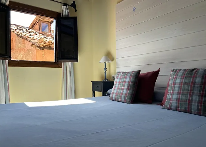 Casa De Santiago Albarracín